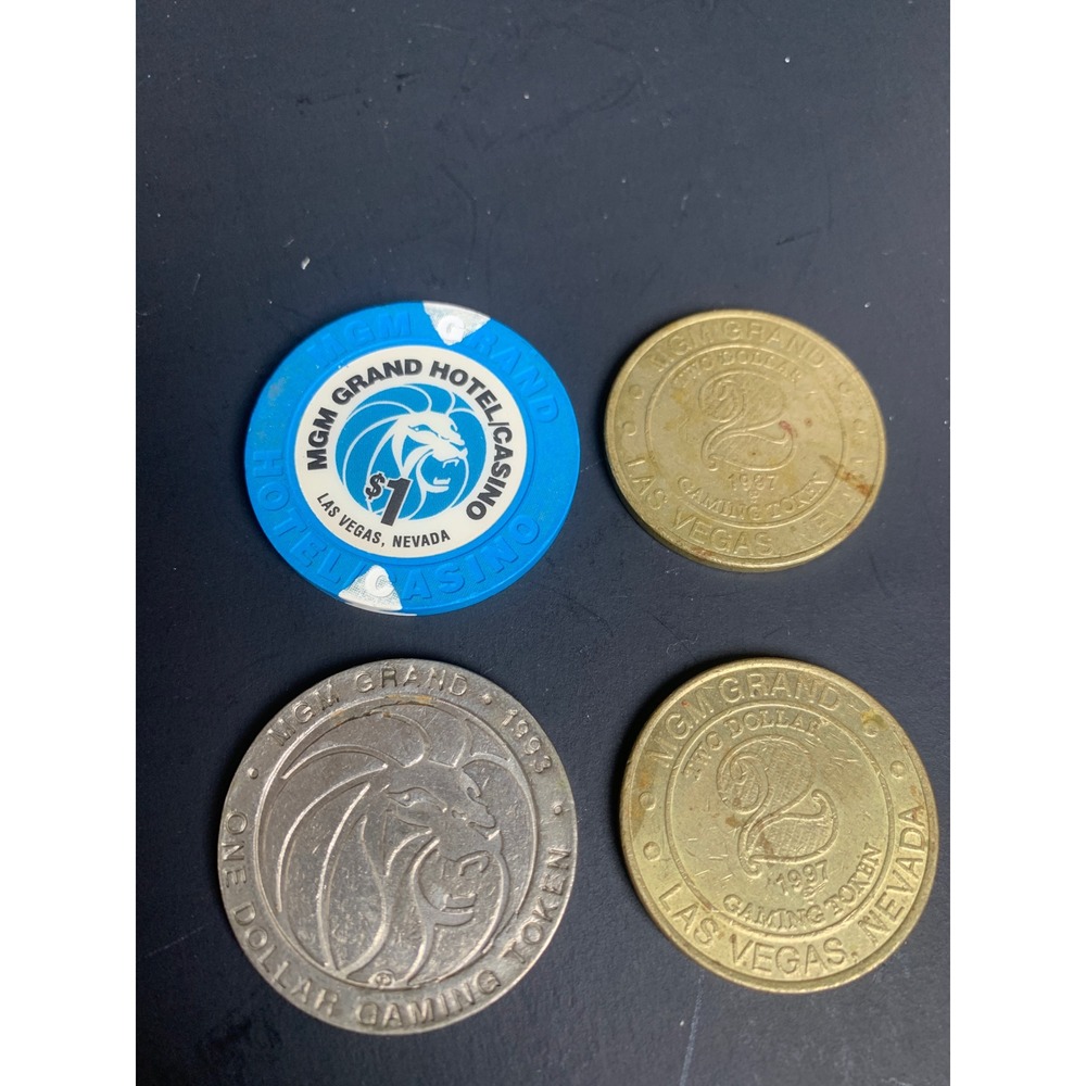 Vintage 4 MGM Grand Las Vegas Casino Tokens and Poker Chip Set 1993 1997 $1‎ $2